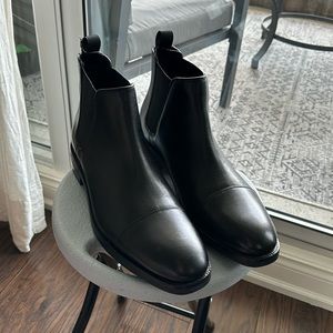 Cole Haan Chelsea Boots - Black Leather - Men’s Size 10